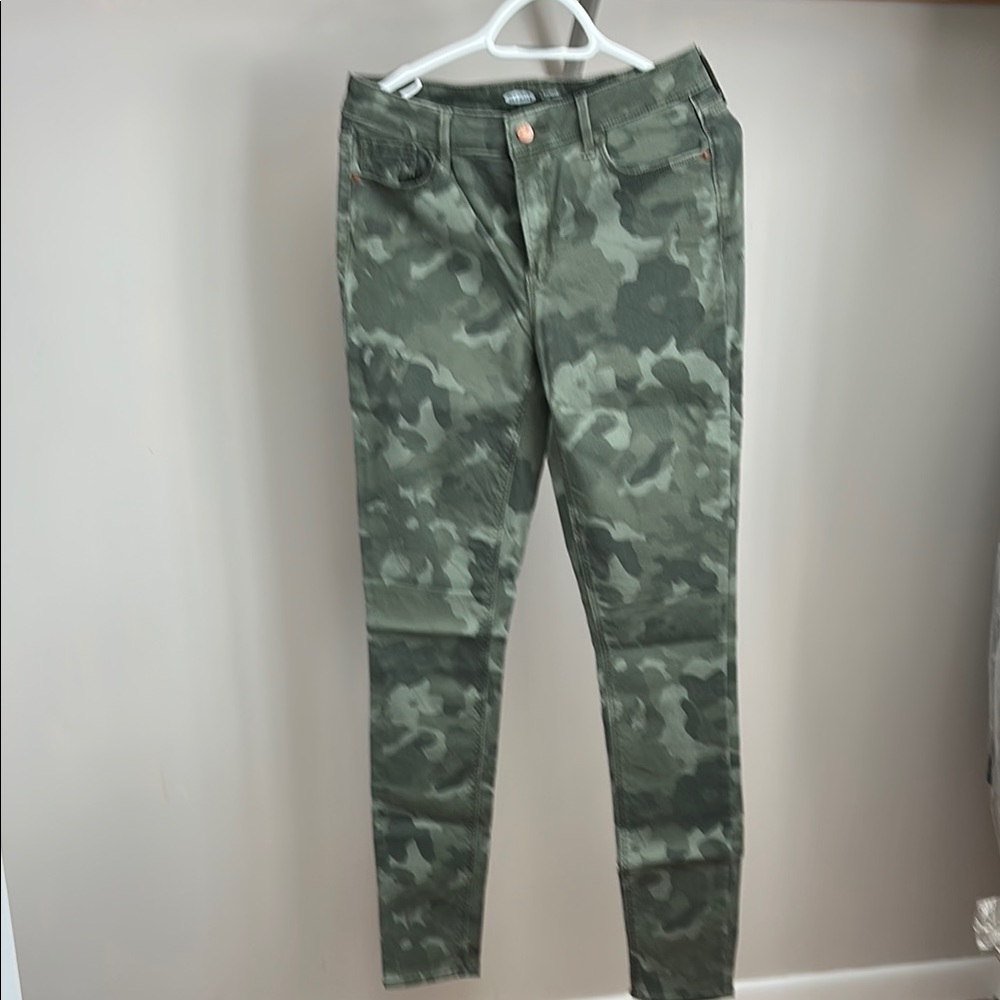 Camouflage Skinny Jeans